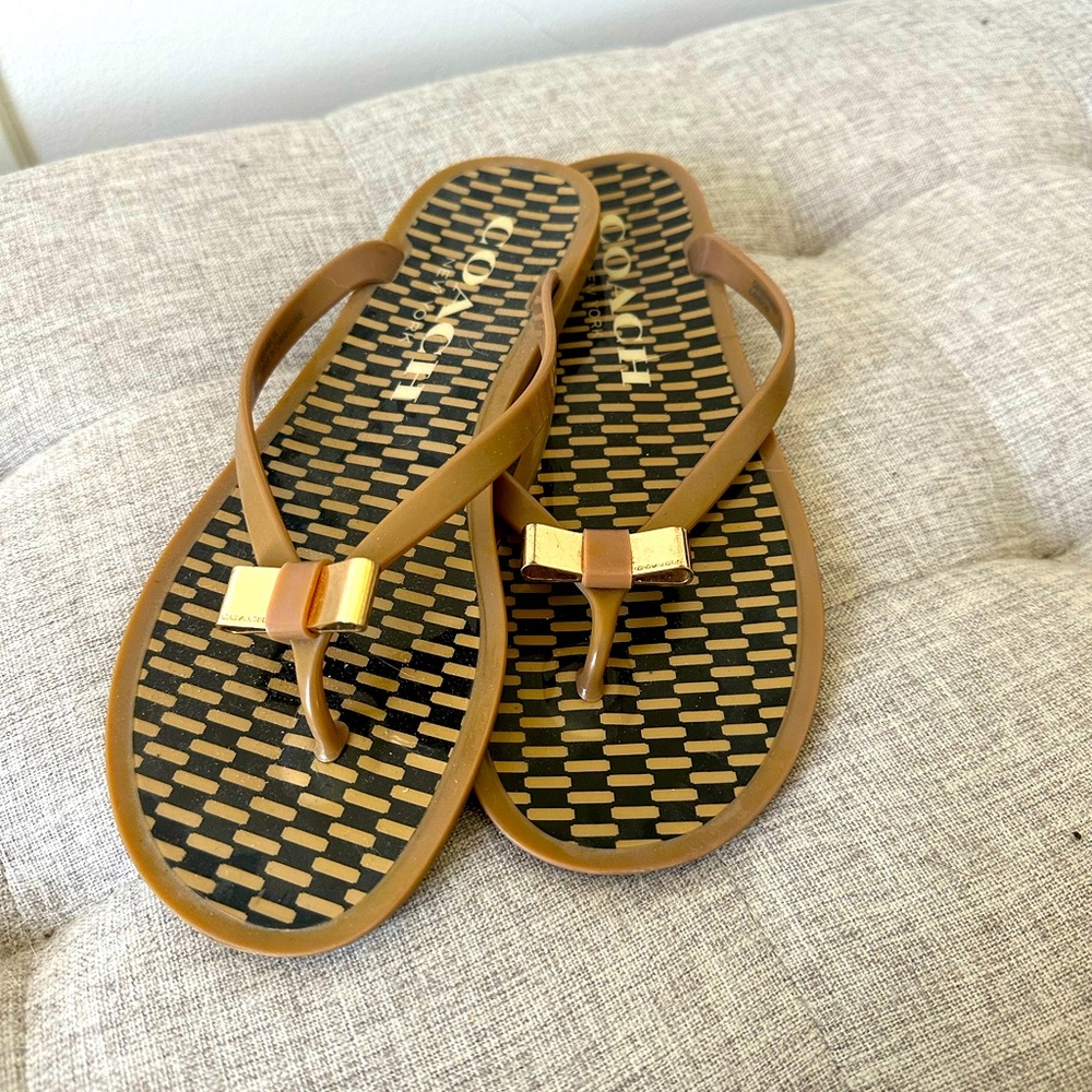 Coach sandals